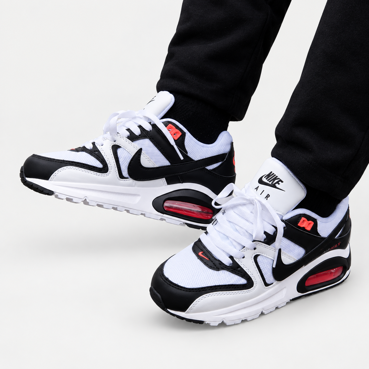 Nike Air Max Correlate blanco negro y rojo