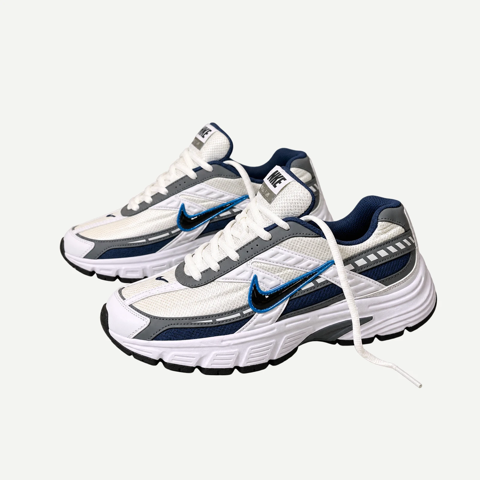  Nike Initiator 